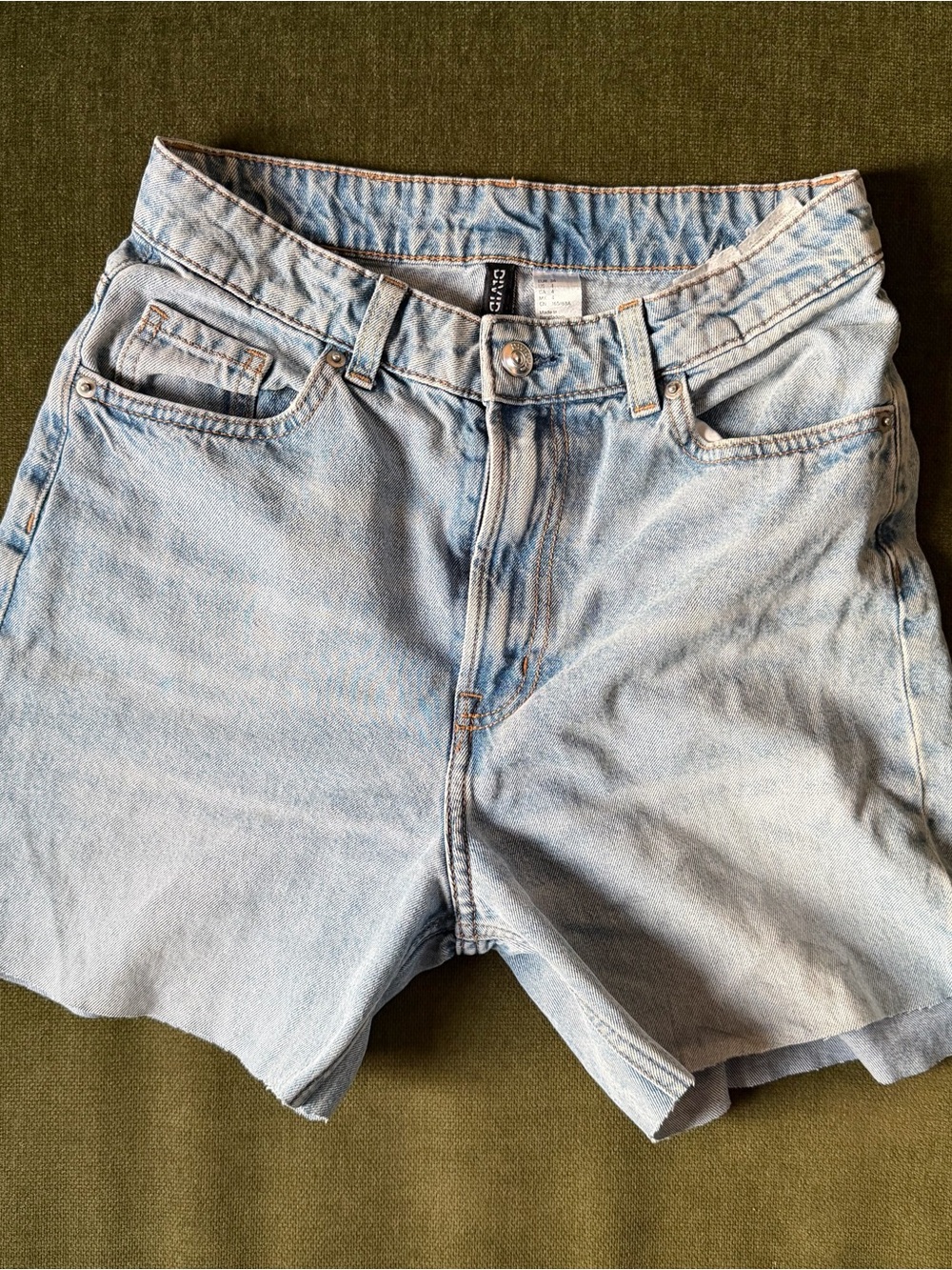 Divided Light Wash Denim Shorts - Men's